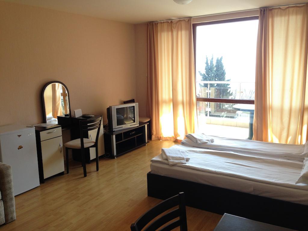 Apartments In Panorama Beach Vigo Nessebar Room photo