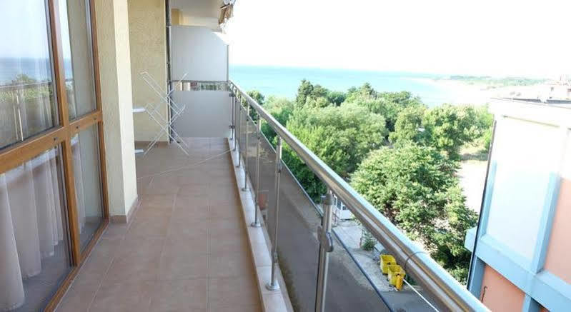 Apartments In Panorama Beach Vigo Nessebar Exterior photo